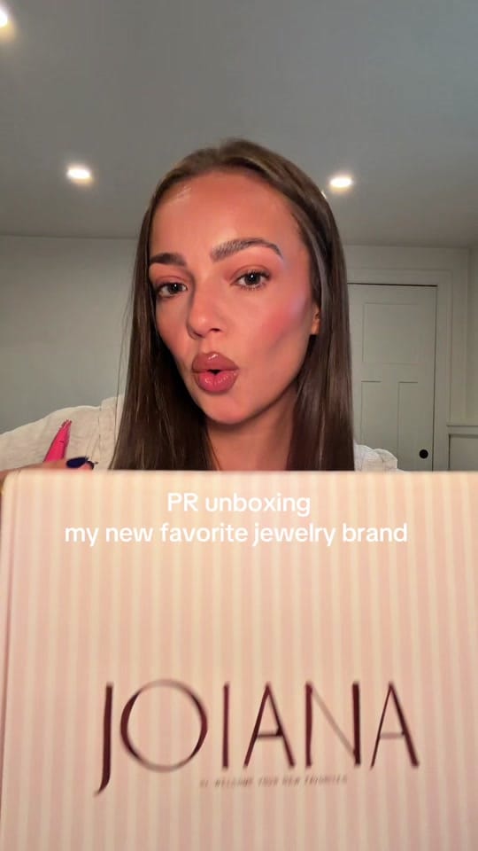 Post 1 by Amanda Curseaden on TikTok (video)