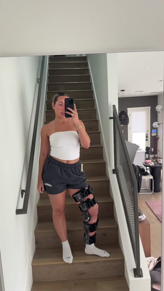 Post 1 by Tyanna Gold on TikTok (video)