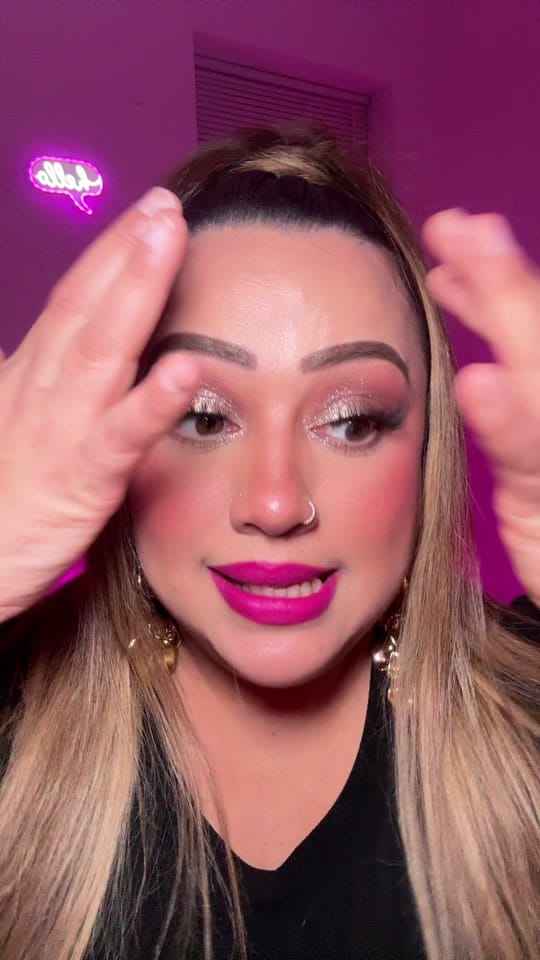 Post 2 by Cyn Makeup Artist on TikTok (video)