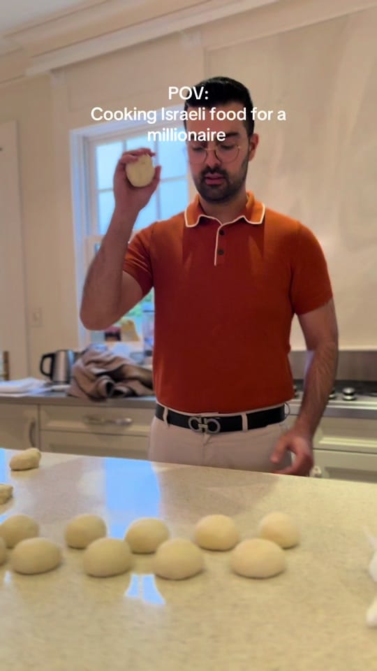 Post 2 by Roni Jhone on TikTok (video)