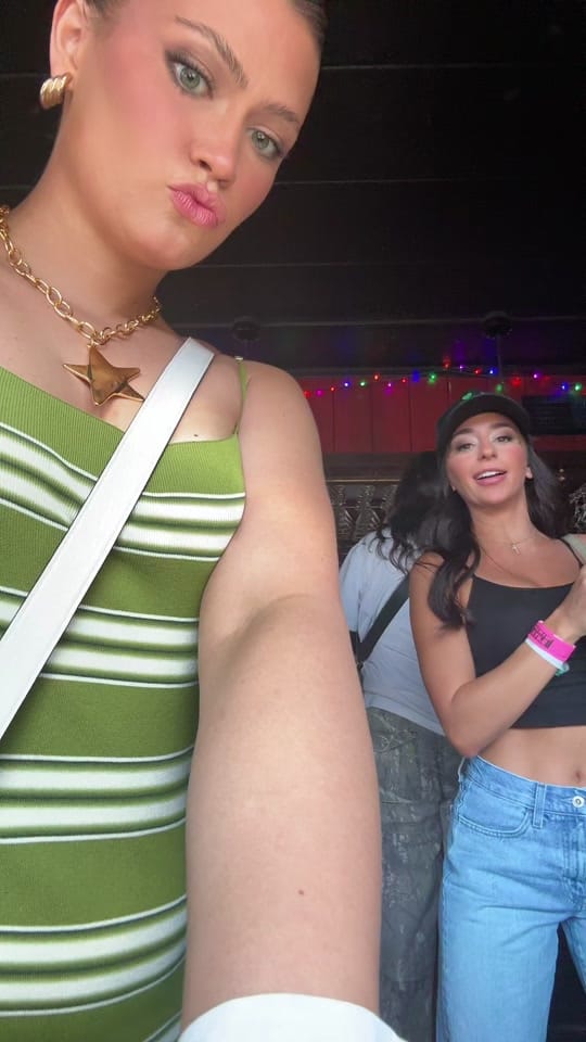 Post 1 by Laura Ann Hopkinson on TikTok (video)