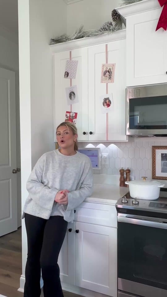 Post 8 by Laura Ann Hopkinson on TikTok (video)