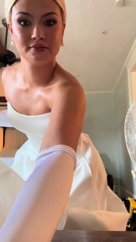 Post 6 by Laura Ann Hopkinson on TikTok (video)