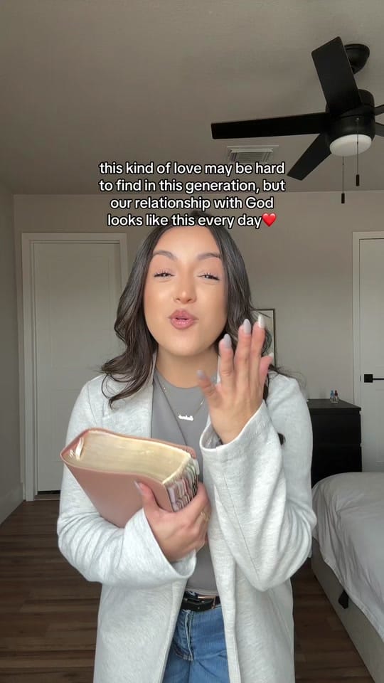 Post 8 by Sᴀʟᴍᴀ Rᴀᴍɪʀᴇᴢ✩ on TikTok (video)