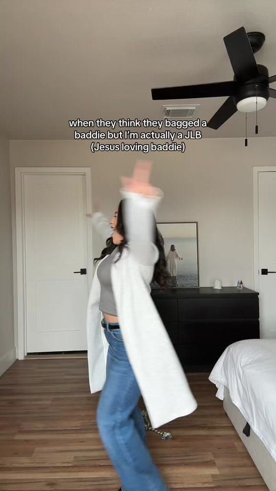 Post 9 by Sᴀʟᴍᴀ Rᴀᴍɪʀᴇᴢ✩ on TikTok (video)