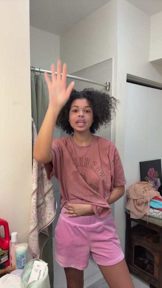 Post 5 by Jilly ✨ on TikTok (video)