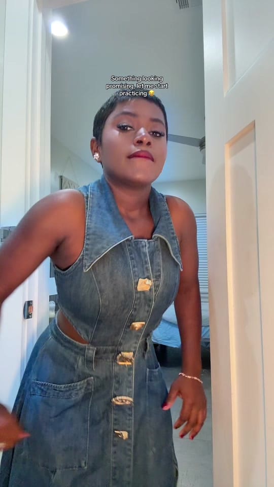 Post 8 by anna._.lina on TikTok (video)