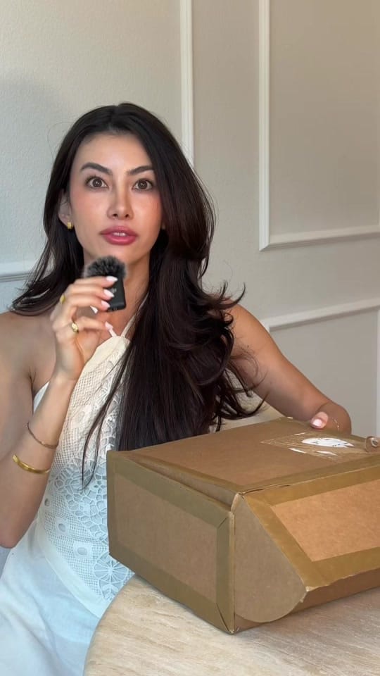 Post 4 by Mari on TikTok (video)