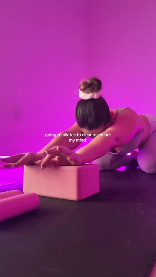 Post 3 by Amanda Casole | Miami Blogger on TikTok (video)