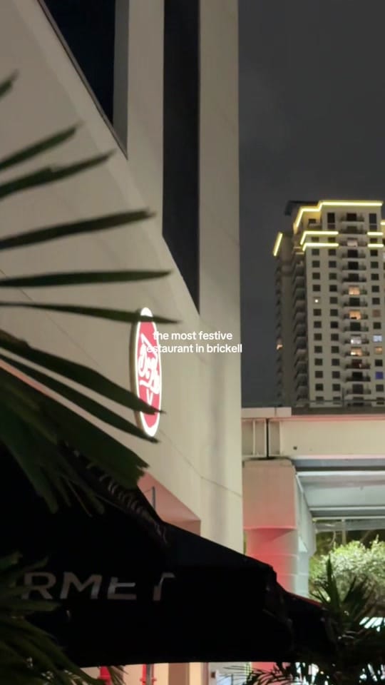 Post 5 by Amanda Casole | Miami Blogger on TikTok (video)
