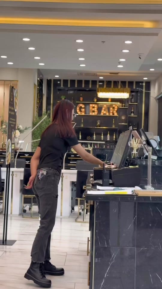Post 2 by Krystal Giang on TikTok (video)