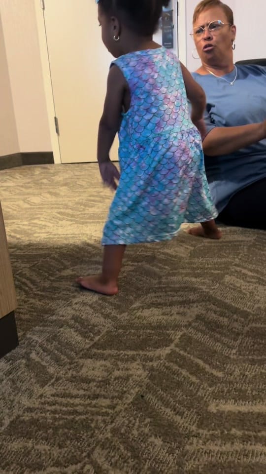 Post 3 by Hearts of Sage Photography on TikTok (video)