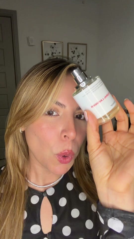 Post 2 by Daniela on TikTok (video)