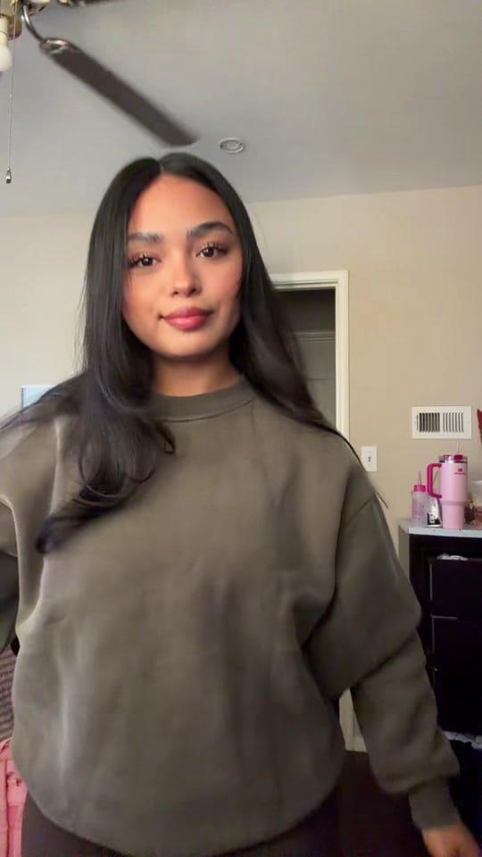 Post 4 by NIKKI MARIN on TikTok (video)
