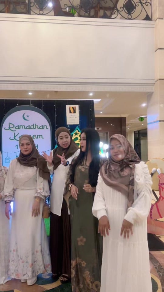 Post 3 by Mia W on TikTok (video)