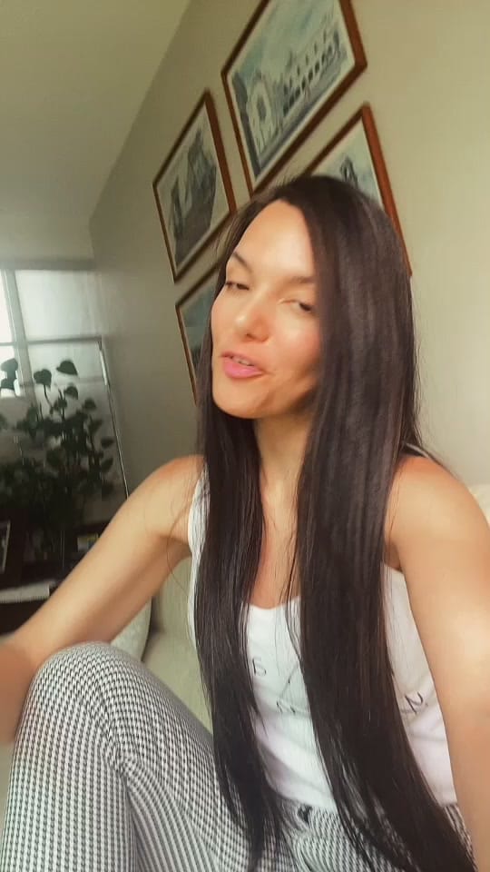 Post 10 by itslilianiglesias on TikTok (video)
