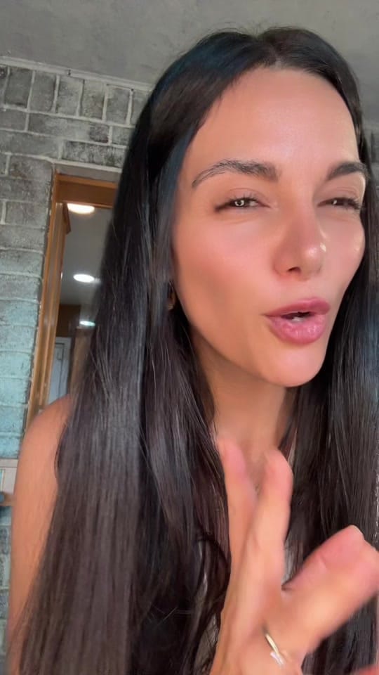 Post 4 by itslilianiglesias on TikTok (video)