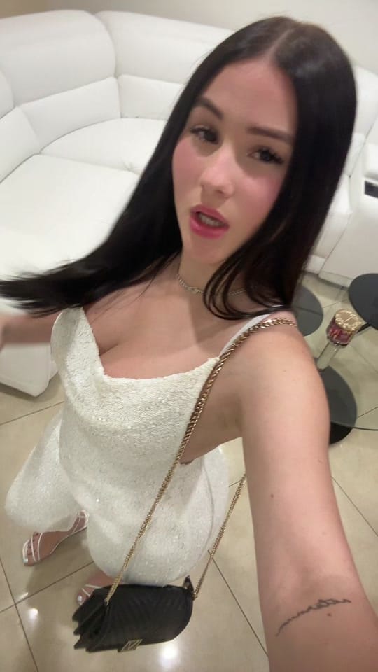Post 9 by karol 😉 on TikTok (video)