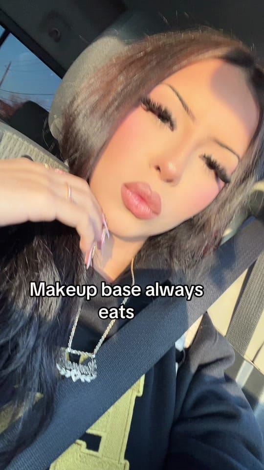 Post 1 by Hannah on TikTok (video)