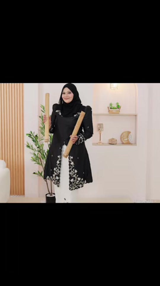 Post 8 by Makeupbynana_ana on TikTok (video)