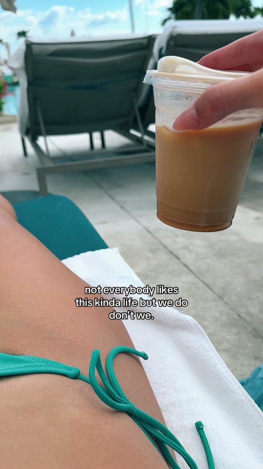 Post 10 by EMMA WEYHER on TikTok (video)