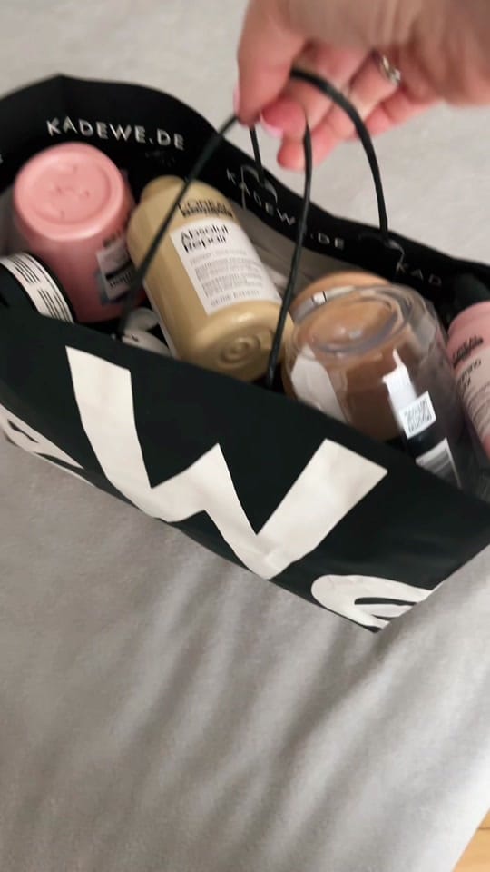 Post 4 by Kapmari on TikTok (video)
