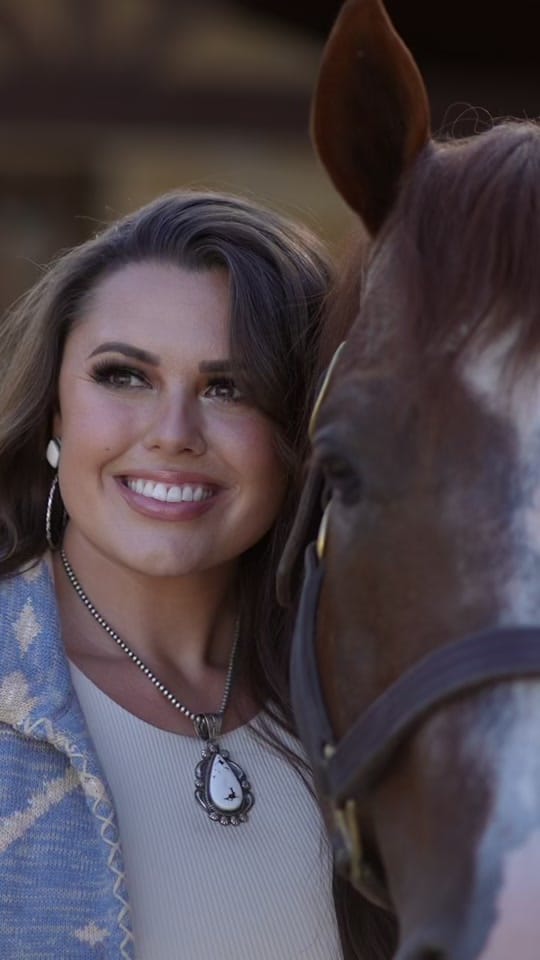 Post 1 by Kirstie Marie Photo on TikTok (video)