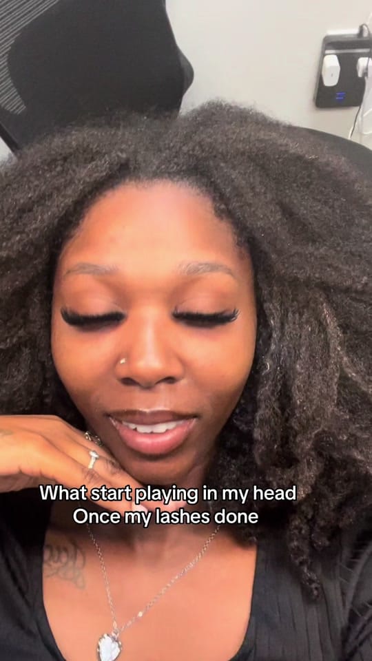 Post 1 by Ravenshakeria on TikTok (video)