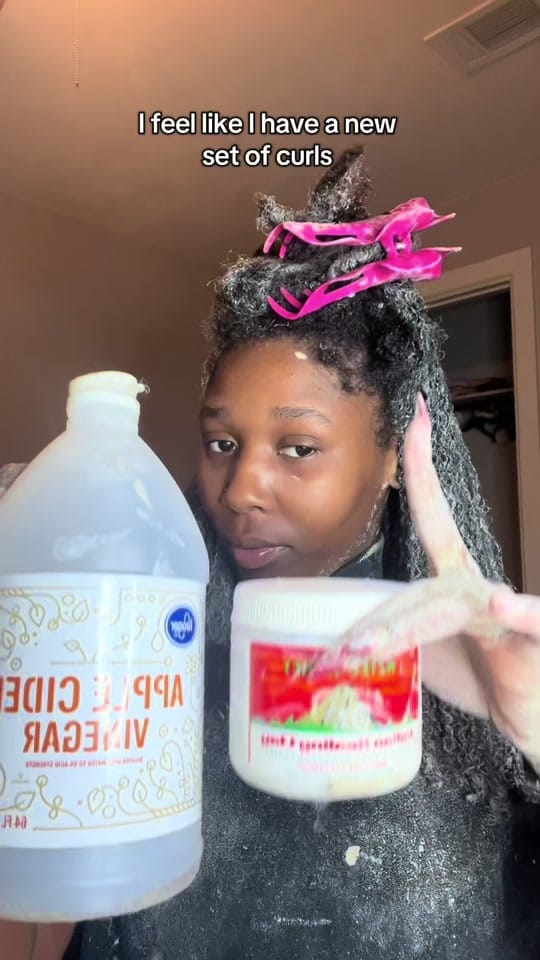 Post 4 by Ravenshakeria on TikTok (video)