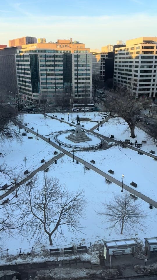 Post 1 by Critsey 🇺🇸🇩🇪 on TikTok (video)