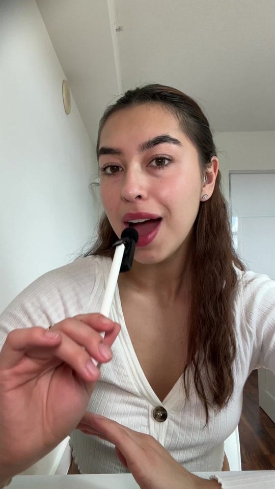 Post 1 by Valentina Alzate on TikTok (video)