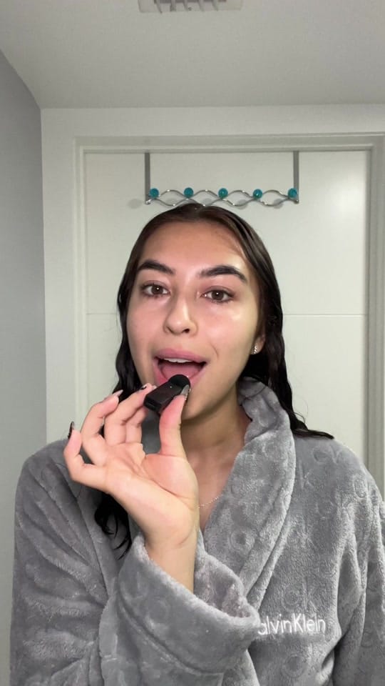 Post 8 by Valentina Alzate on TikTok (video)