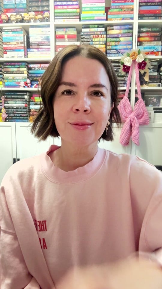 Post 3 by vilmairisblog on TikTok (video)