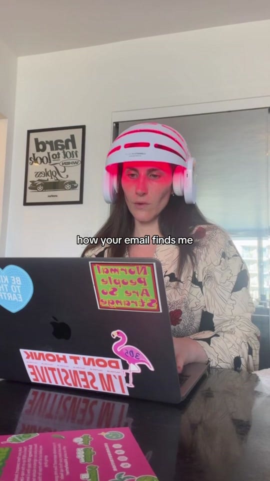 Post 6 by Emilie on TikTok (video)