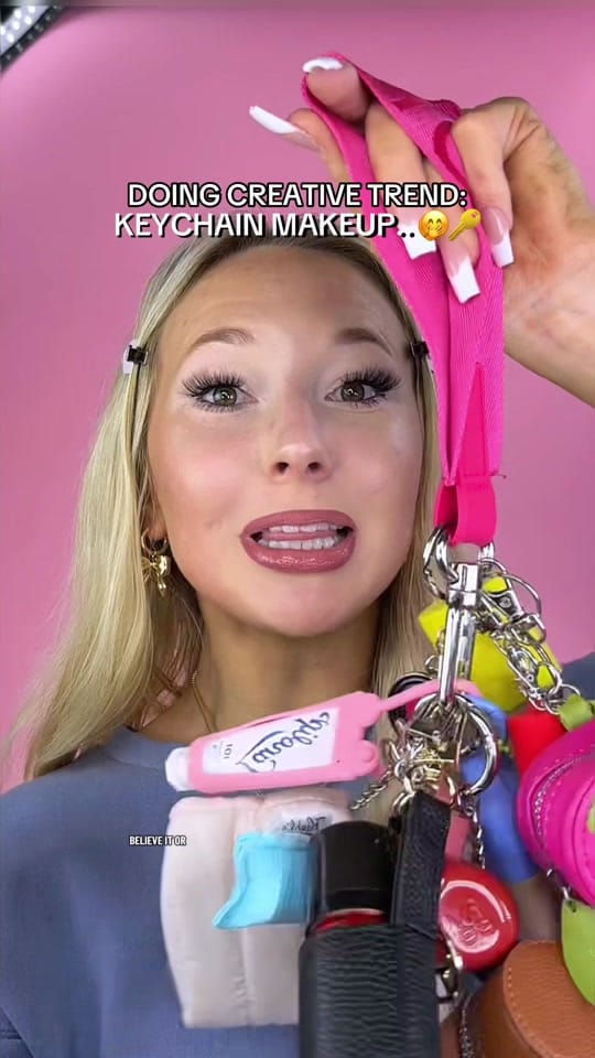 Post 3 by 21makeupaddictions on TikTok (video)
