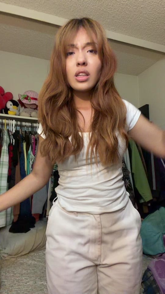Post 1 by Eris on TikTok (video)