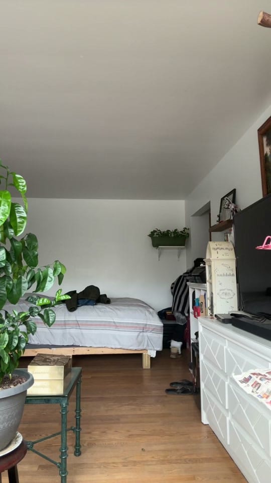 Post 5 by Thatwhoreinlife on TikTok (video)
