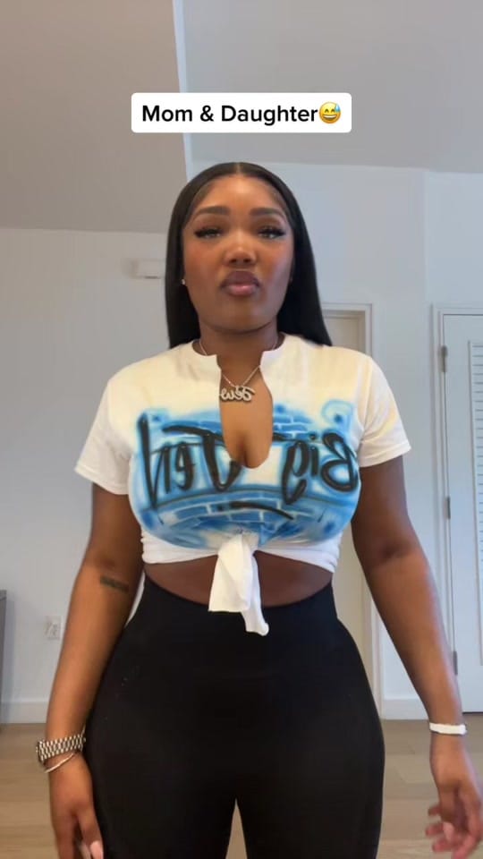 Post 9 by missjew_ on TikTok (video)