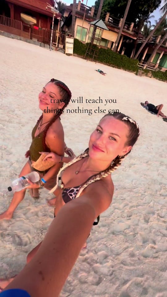 Post 1 by ana ♕ on TikTok (video)