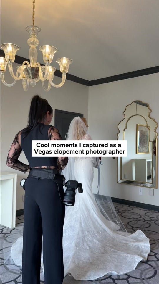 Post 4 by Vegas Elopement Photographer on TikTok (video)