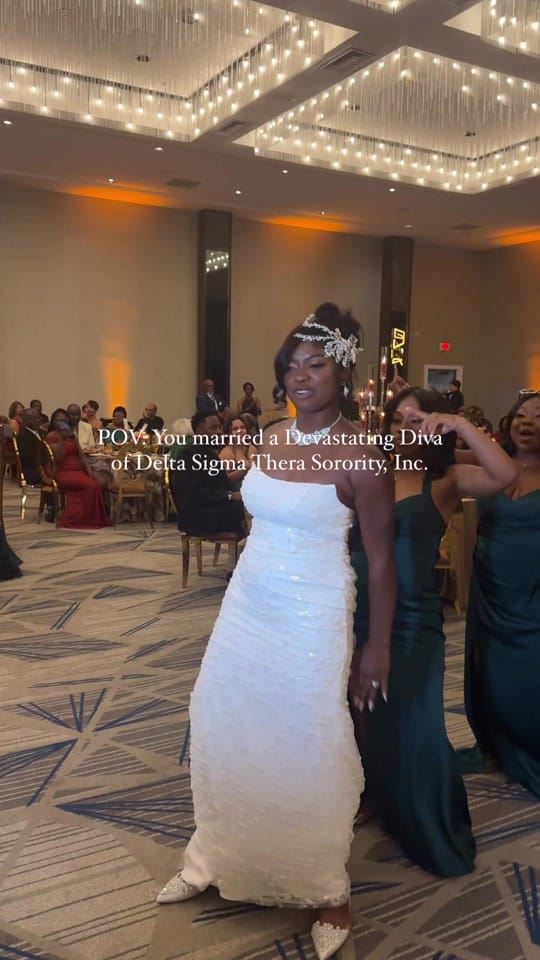 Post 5 by Ashley Nicole Photography on TikTok (video)