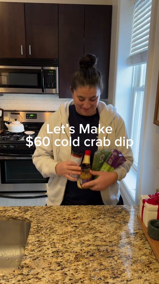 Post 5 by Yas on TikTok (video)