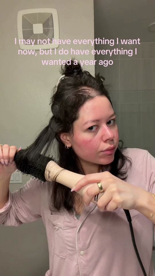 Post 4 by alyssarclark on TikTok (video)