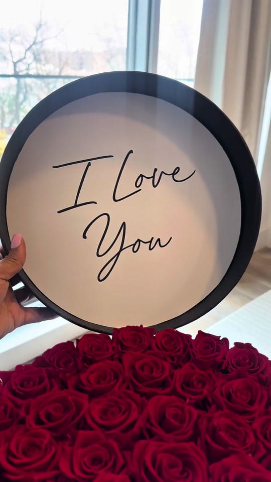 Post 6 by essence. on TikTok (video)