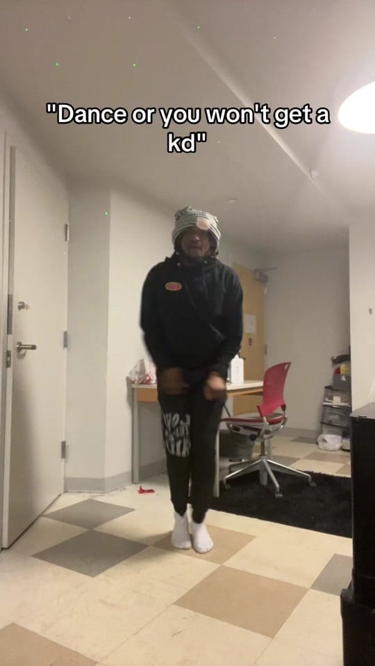 Post 6 by Amirii🤎 on TikTok (video)