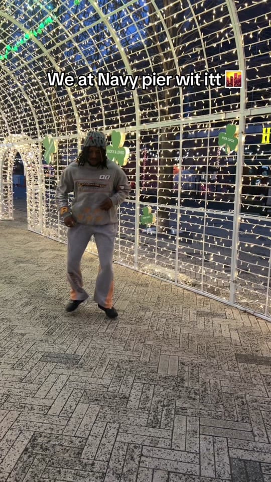 Post 1 by Amirii🤎 on TikTok (video)
