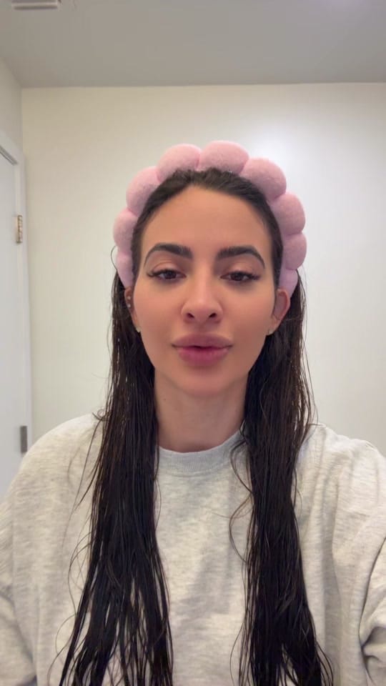 Post 9 by juliettevalleofficial on TikTok (video)