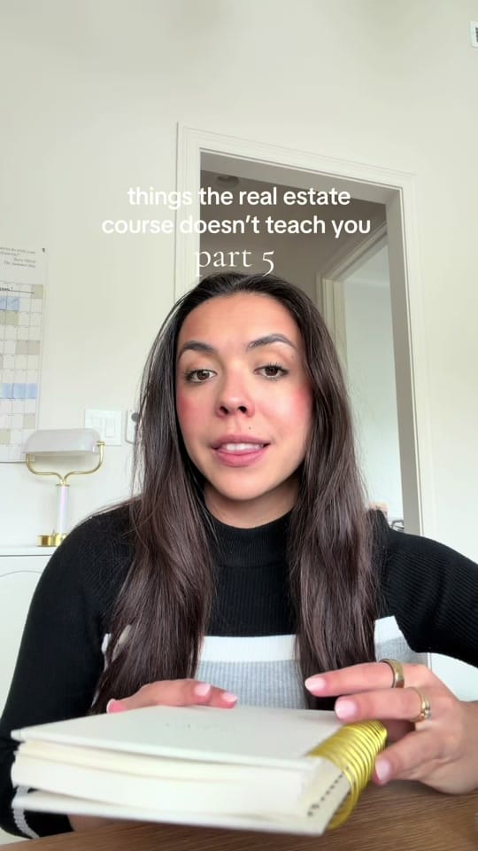 Post 2 by Hannah Ashton on TikTok (video)