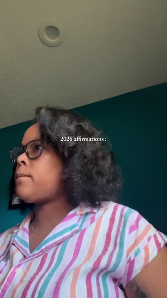 Post 9 by Lo on TikTok (video)