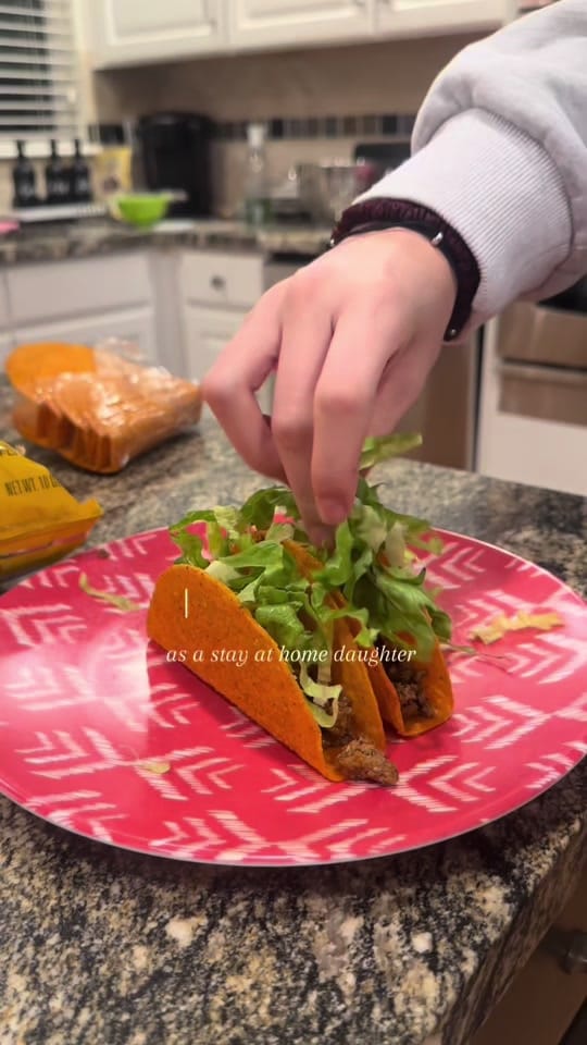 Post 4 by kendall 🪩 on TikTok (video)